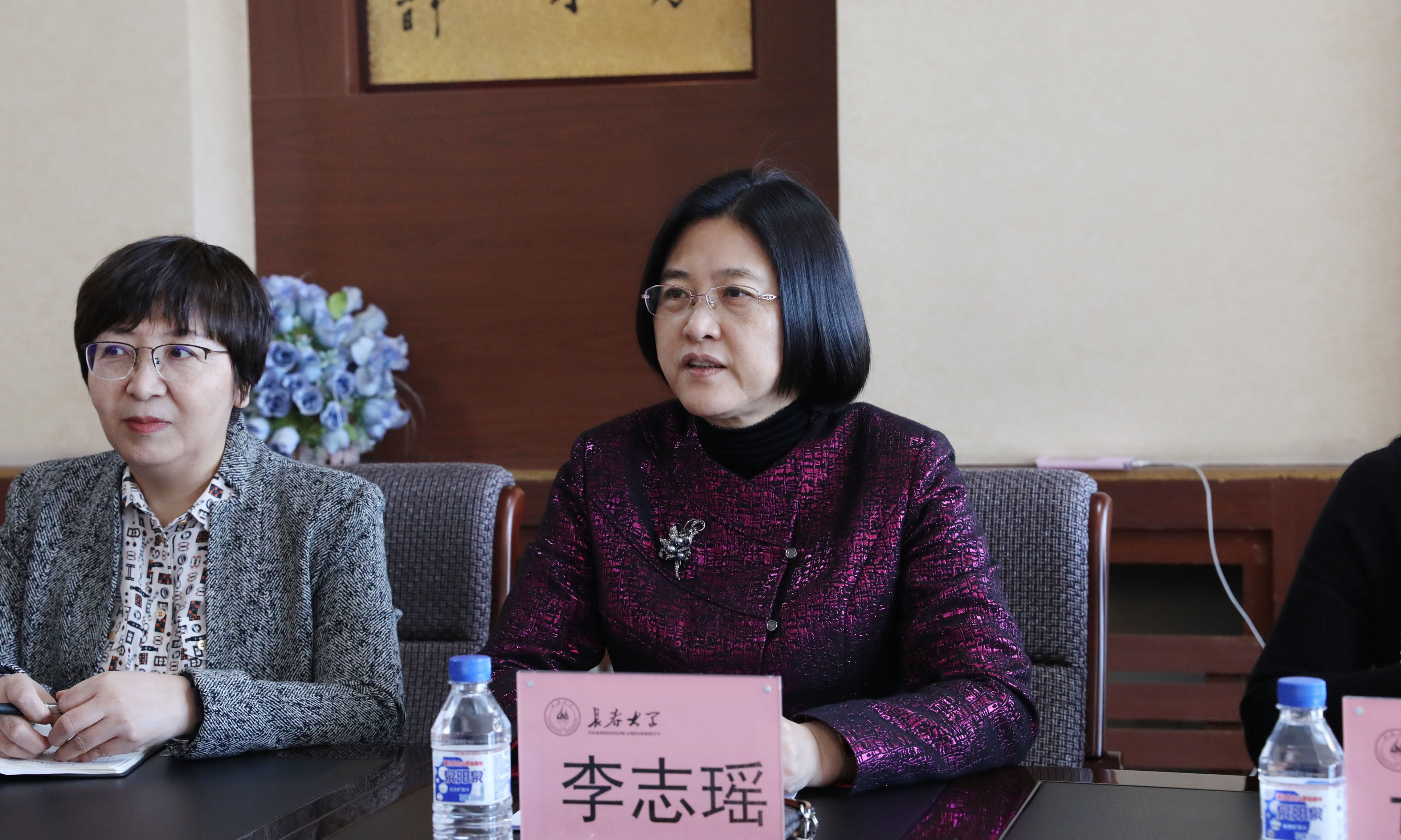 意大利高校代表团访问我校